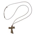 Colar de madeira "Tau"