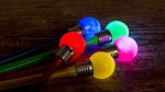 Esferográfica Luzes Led Multicolor "Nicky"
